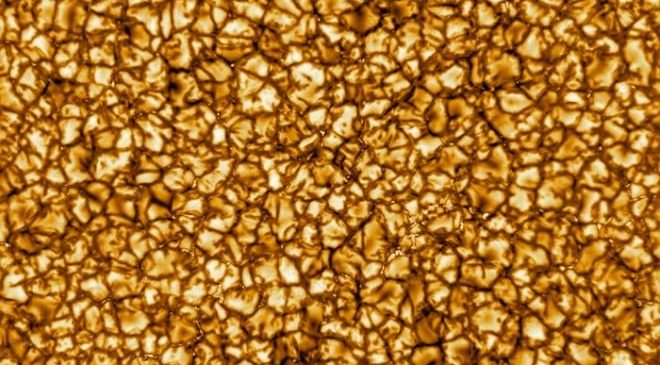 Novo telescópio mostra superfície do Sol com detalhes